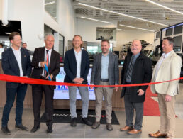 A picture of the Traveland RV, Airdrie ribbon-cutting.