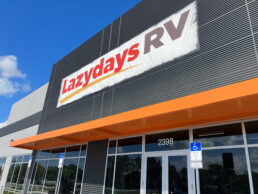 A picture of the storefront and sign at Lazydays RV's new Fort Pierce, Florida, store.